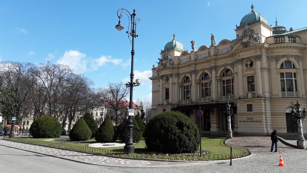 Apartament Feniks Stare Miasto Krakau Buitenkant foto